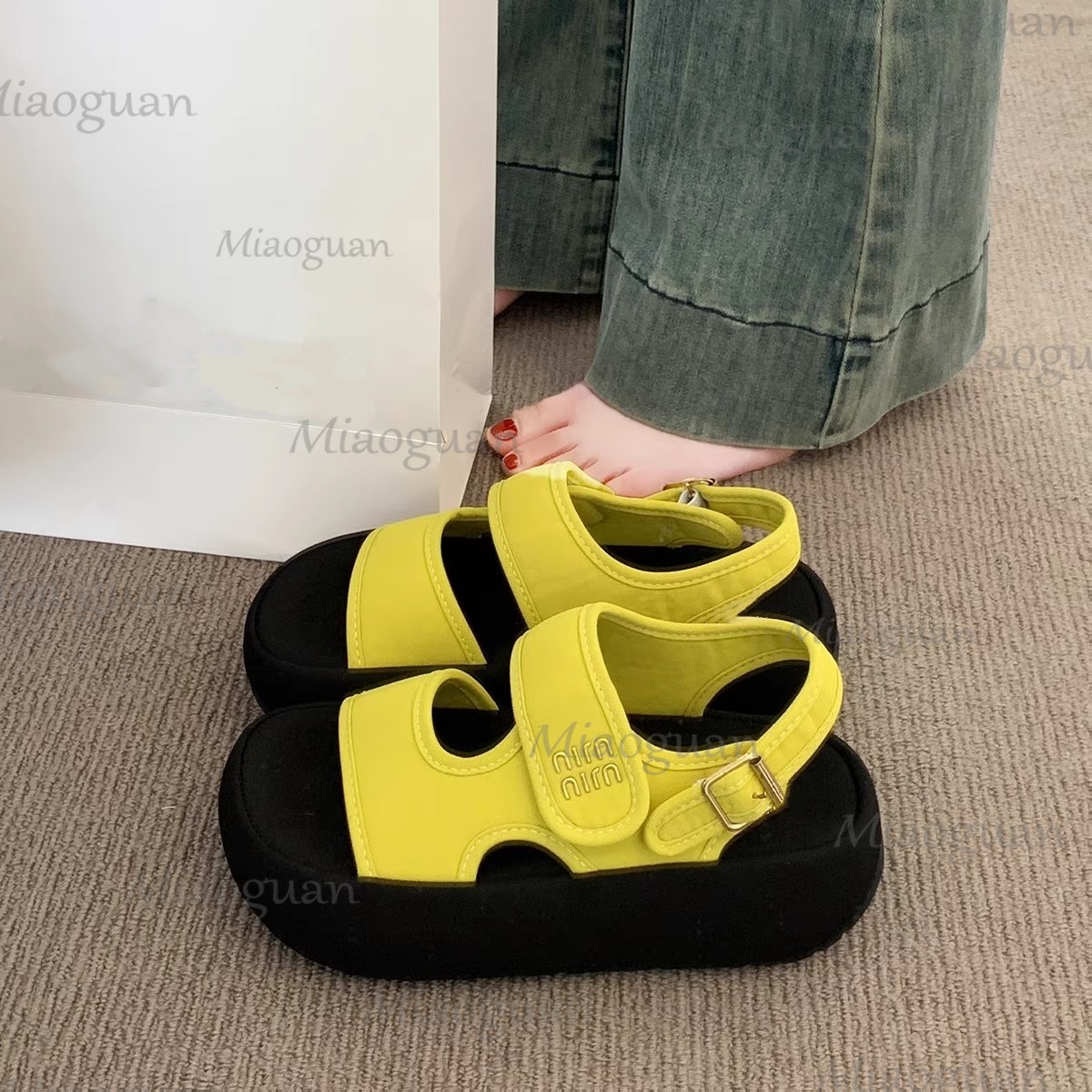 Summer Thick Platform Slides S - Outdoor Lighting Hooks ulasan dan harga
